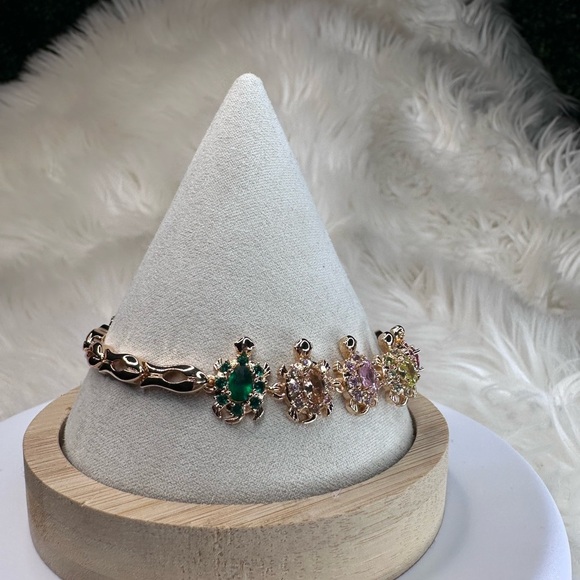 New Gold plated Turtle Bracelet with Multicolor Gemstones - Picture 3 of 10